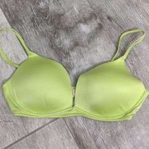Victoria's Secret very sexy wireless bra